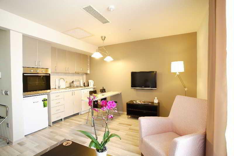 Home Stay Home Sisli Istanbul Ngoại thất bức ảnh
